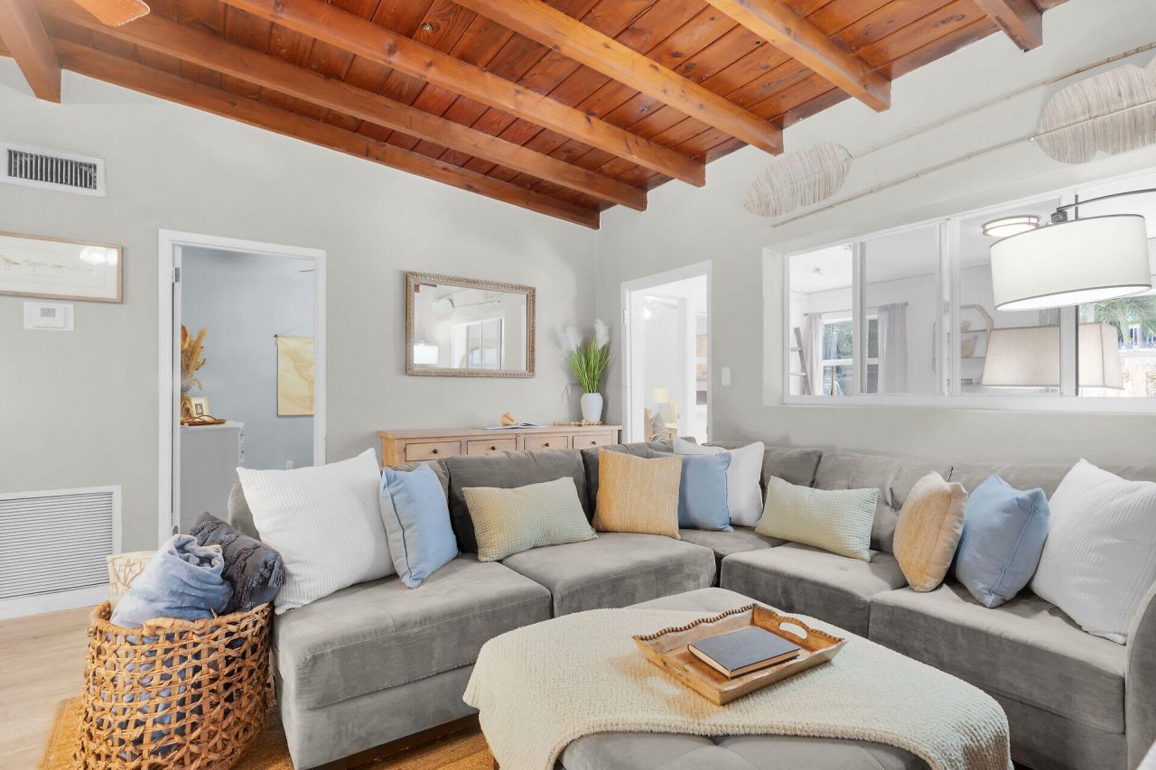 10 Dolphin Road, Key Largo, FL 33037 Photo