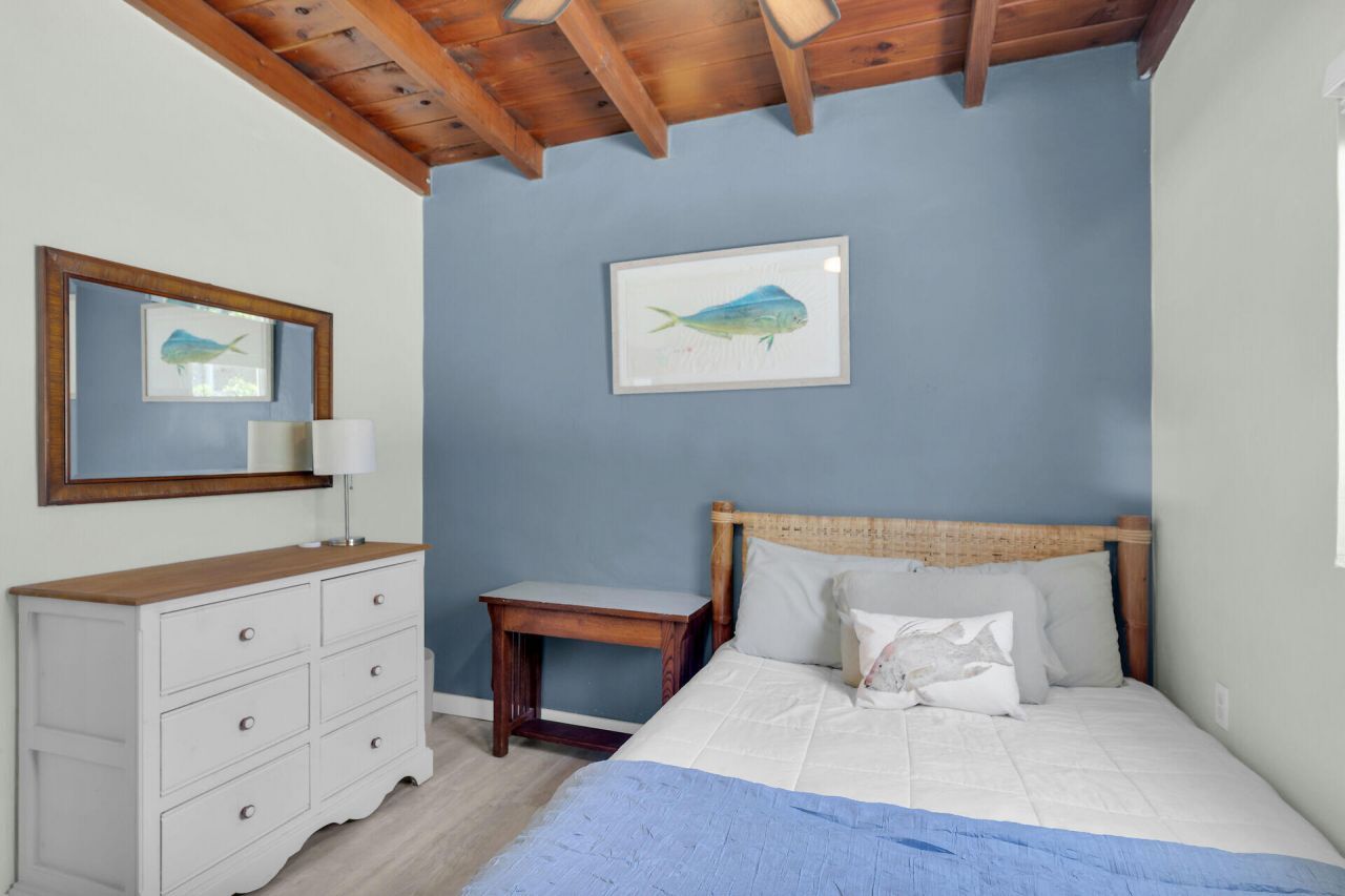 10 Dolphin Road, Key Largo, FL 33037 Photo