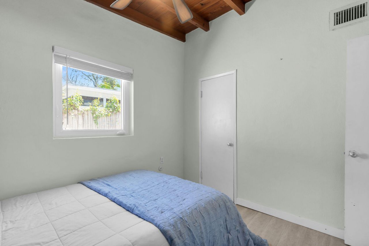 10 Dolphin Road, Key Largo, FL 33037 Photo