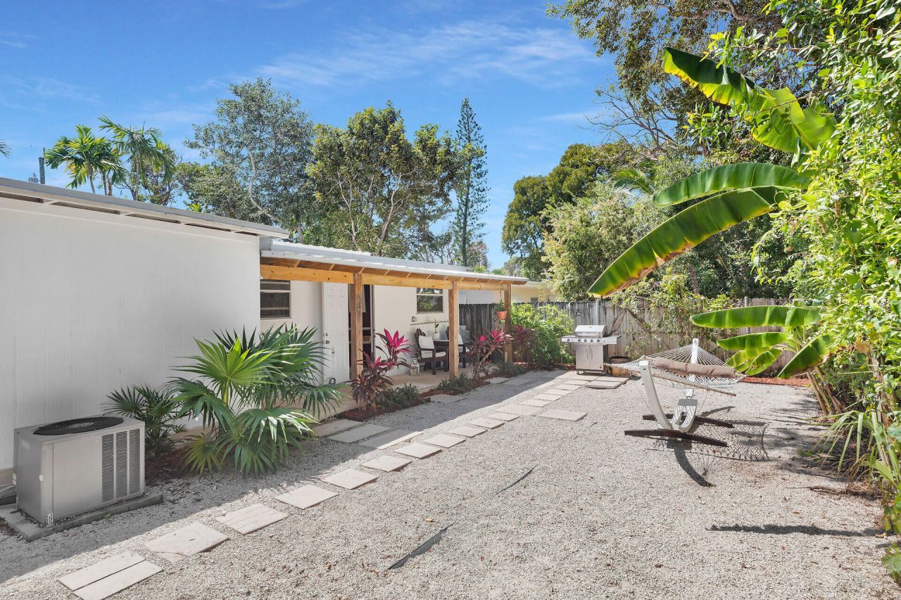 10 Dolphin Road, Key Largo, FL 33037 Photo