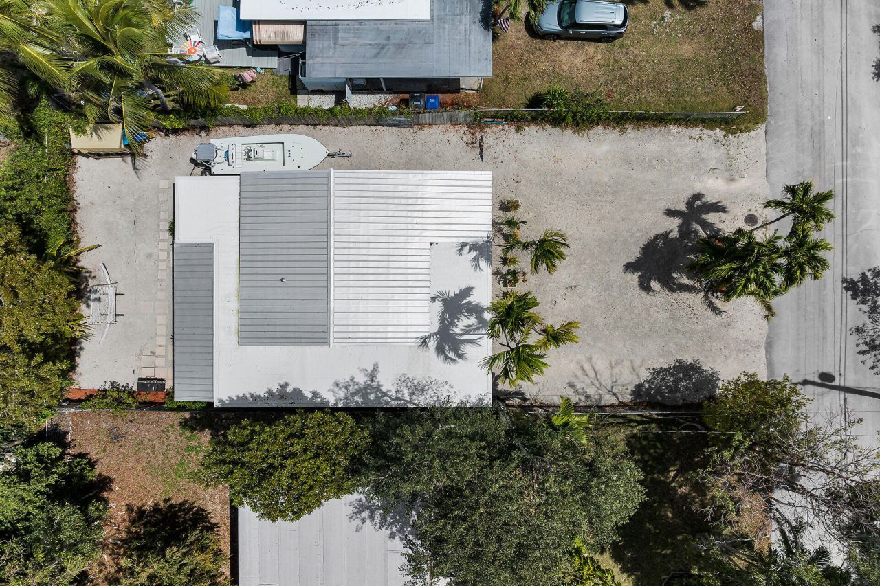 10 Dolphin Road, Key Largo, FL 33037 Photo