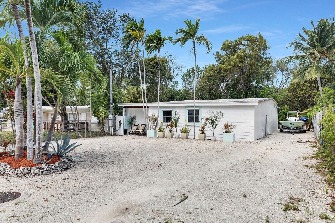 10 Dolphin Road, Key Largo, FL 33037 Photo