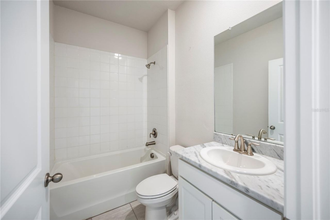 17915 Cantarina Cove, Lakewood Ranch, FL 34211 Photo
