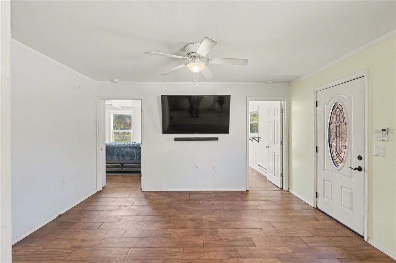 19511 SE 110th Avenue , Inglis, FL 34449 Photo