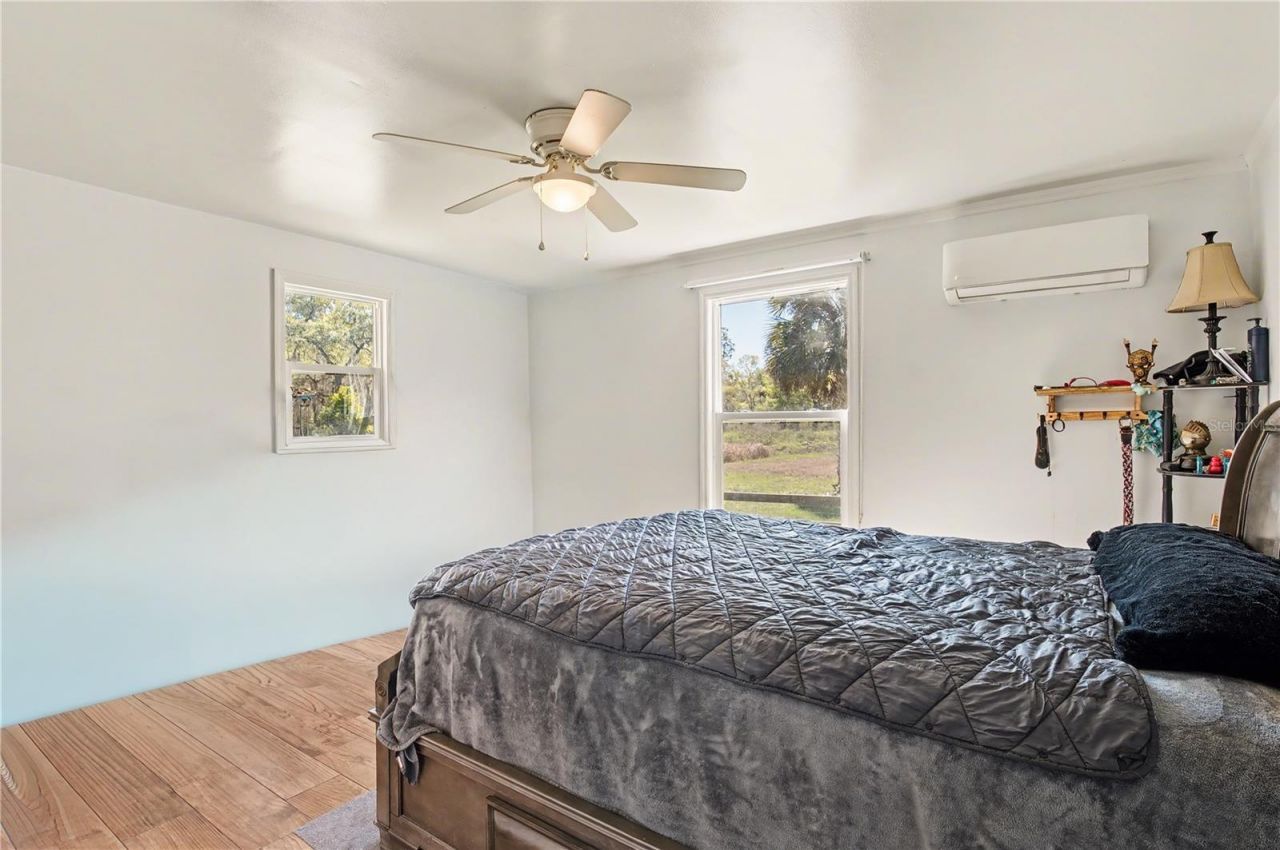 19511 SE 110th Avenue , Inglis, FL 34449 Photo