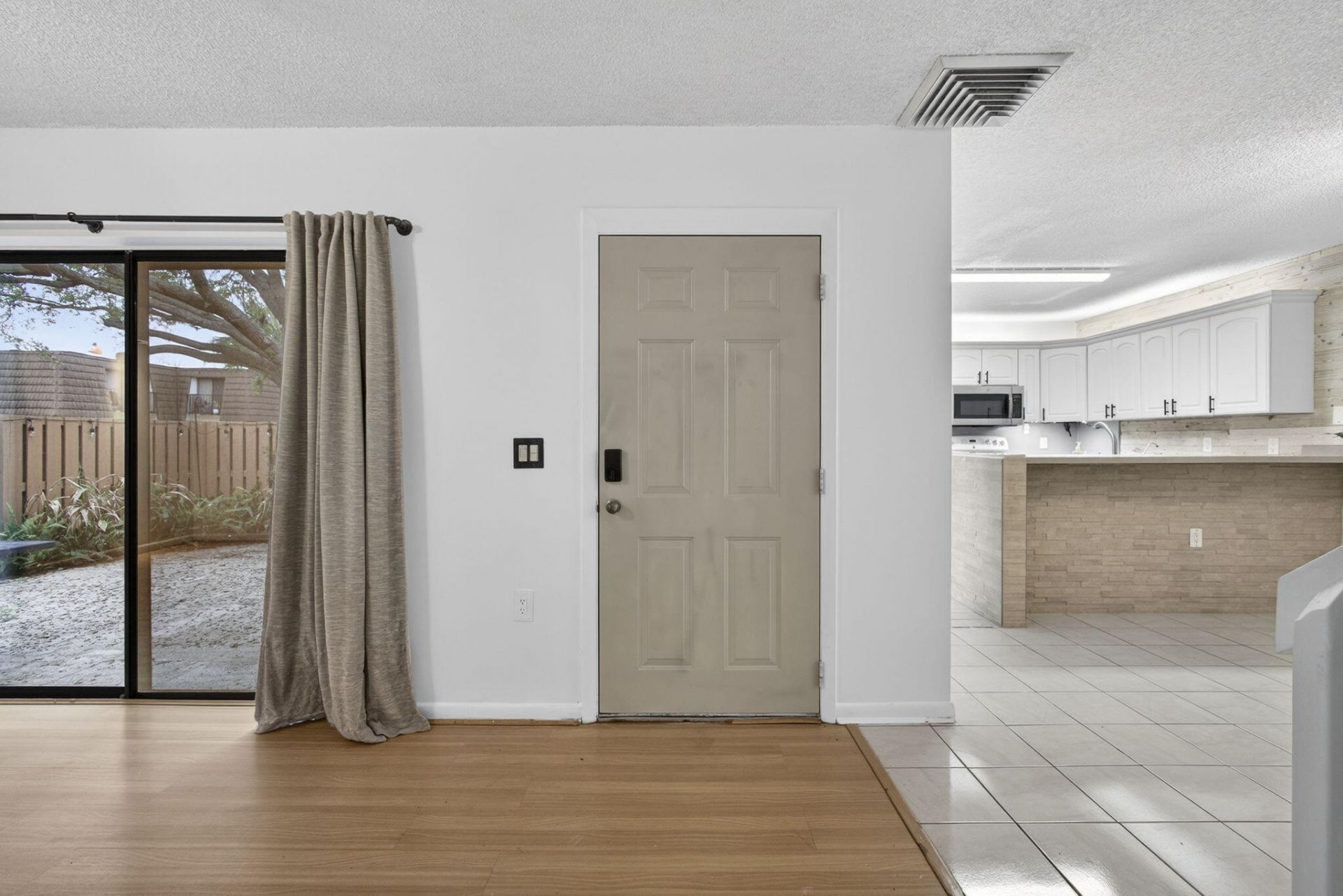 168 Heritage Way, West Palm Beach, FL 33407 Photo