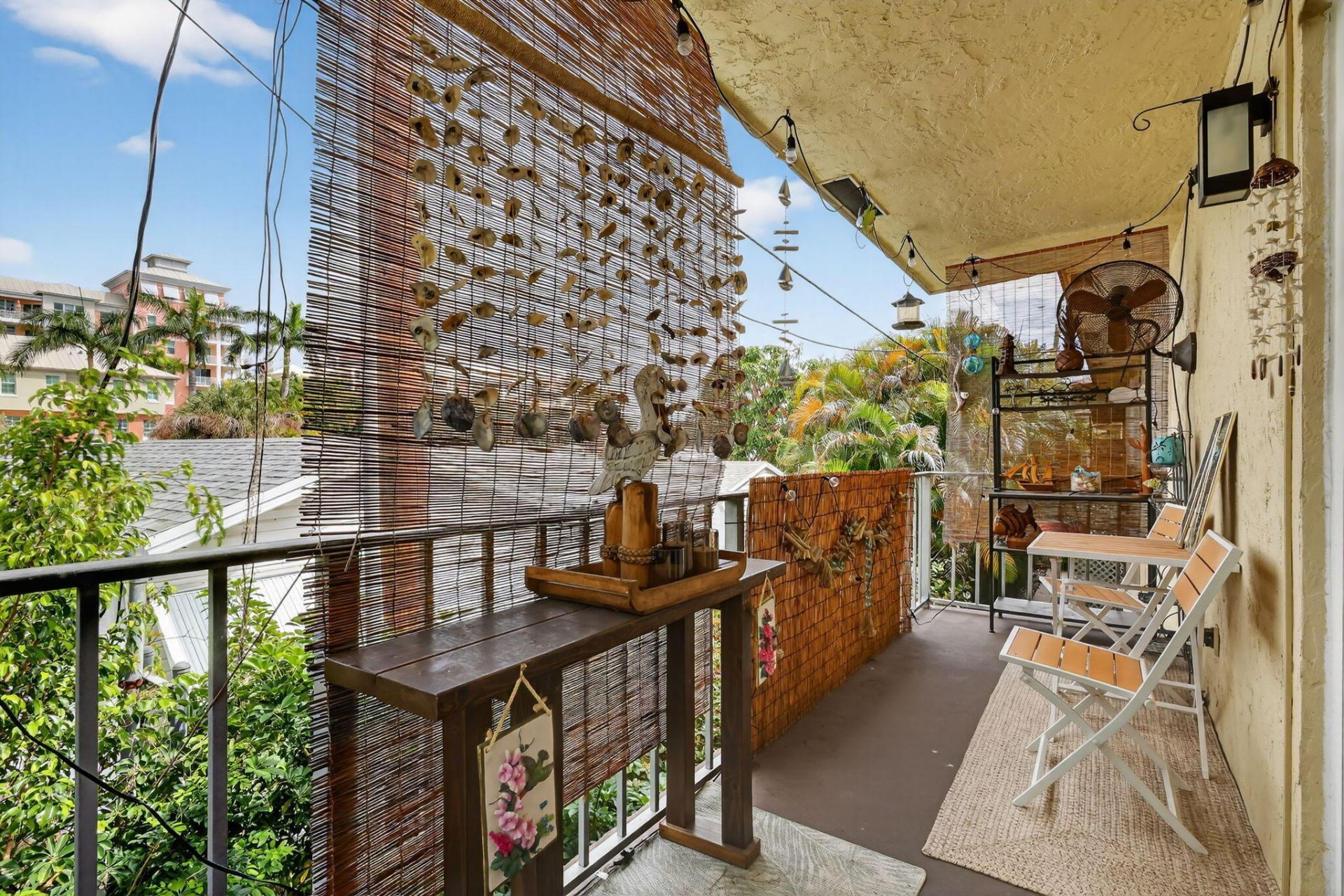 720 N Dixie Highway, Unit 604, Lantana, FL 33462 Photo