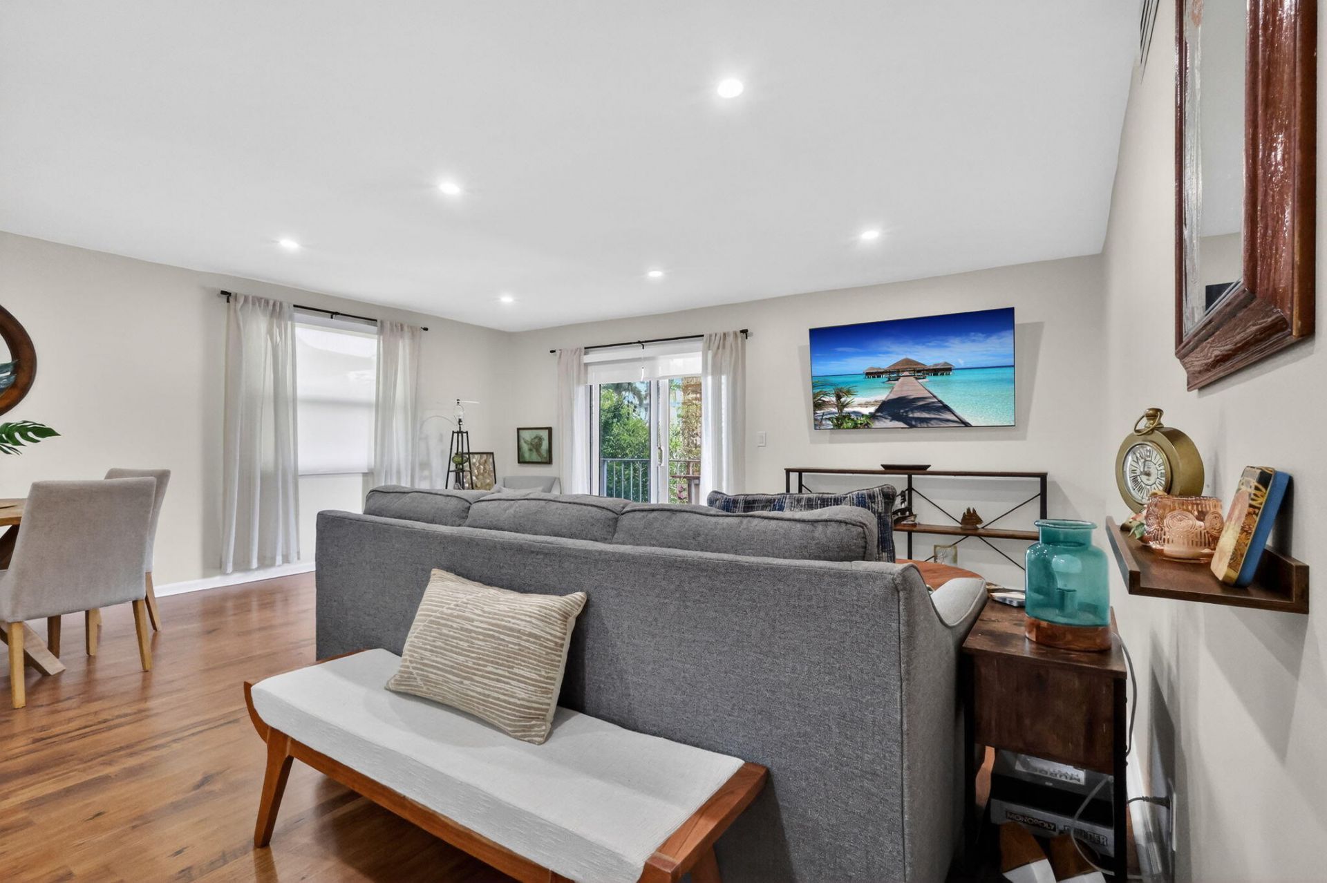 720 N Dixie Highway, Unit 604, Lantana, FL 33462 Photo