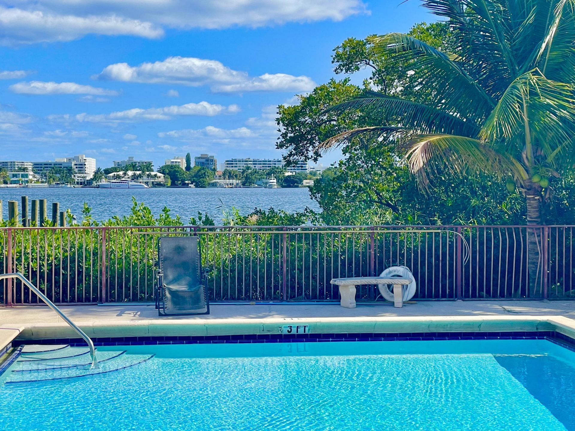 720 N Dixie Highway, Unit 604, Lantana, FL 33462 Photo