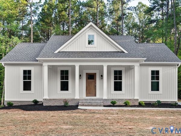 136 Hicks Drive, Bracey, VA 23919