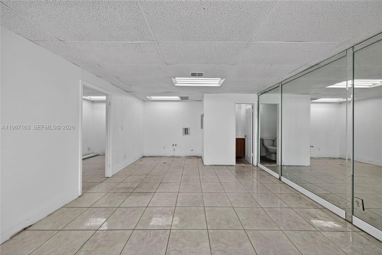 1180 NW 41st, Lauderhill, FL 33313 Photo