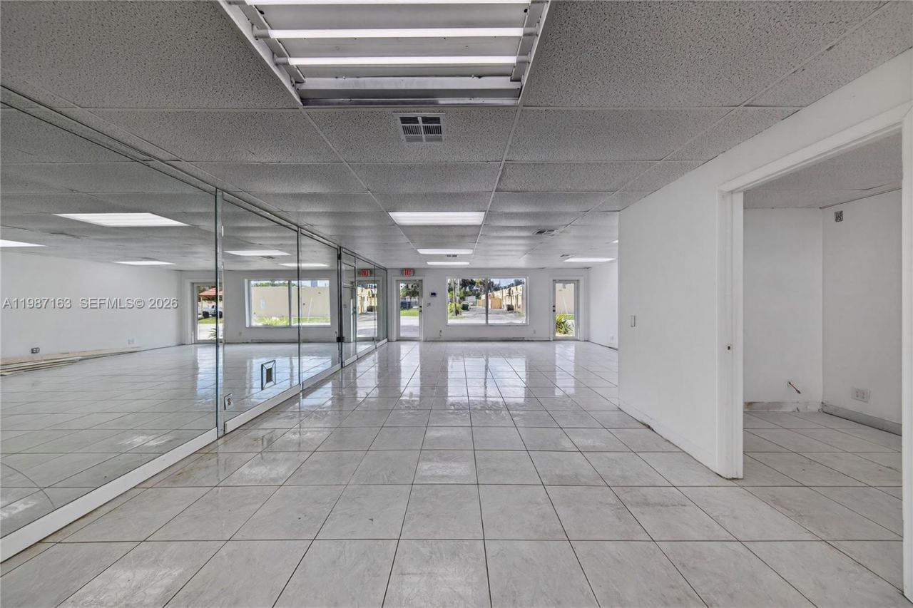 1180 NW 41st, Lauderhill, FL 33313 Photo