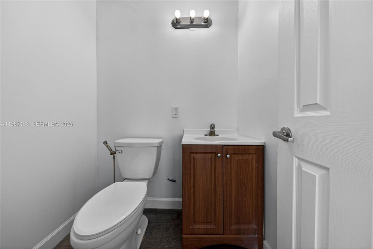 1180 NW 41st, Lauderhill, FL 33313 Photo