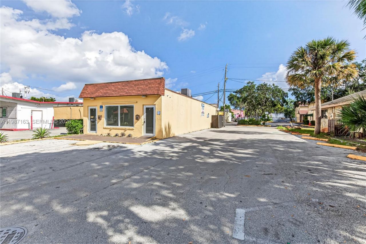 1180 NW 41st, Lauderhill, FL 33313 Photo