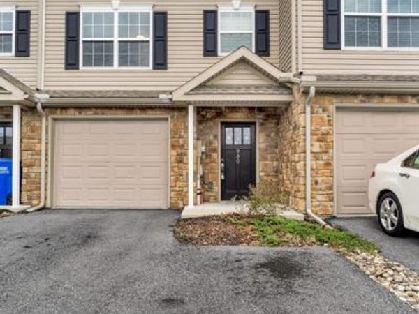 980 GREGS DRIVE, HARRISBURG, PA 17111