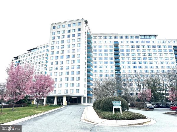 10401 GROSVENOR PLACE, Unit 1414, ROCKVILLE, MD 20852