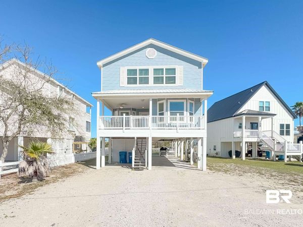 210 W 8th Street, Gulf Shores, AL 36542