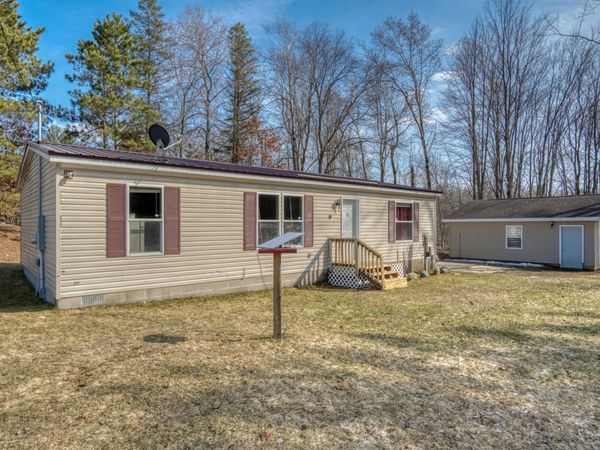 17751 Kent Avenue, Morley, MI 49336