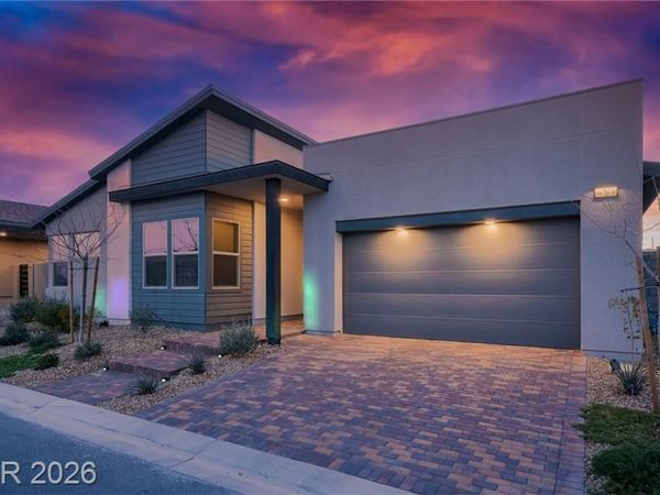 9783 Evergreen Pine Street, Las Vegas, NV 89166
