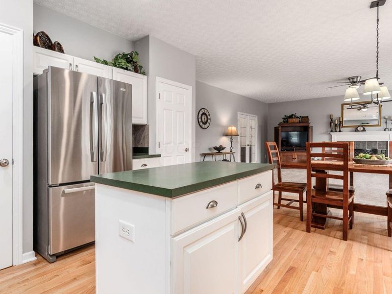 4034 Pioneer Court , Powell, OH 43065 Photo 13