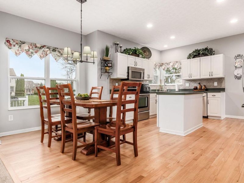 4034 Pioneer Court , Powell, OH 43065 Photo 8