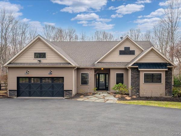 5 Cottage Road, Hopewell Junction, NY 12533