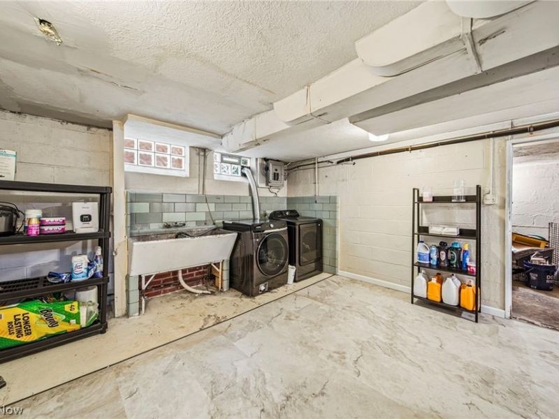 6406 Pelham Drive, Parma, OH 44129 Photo 25