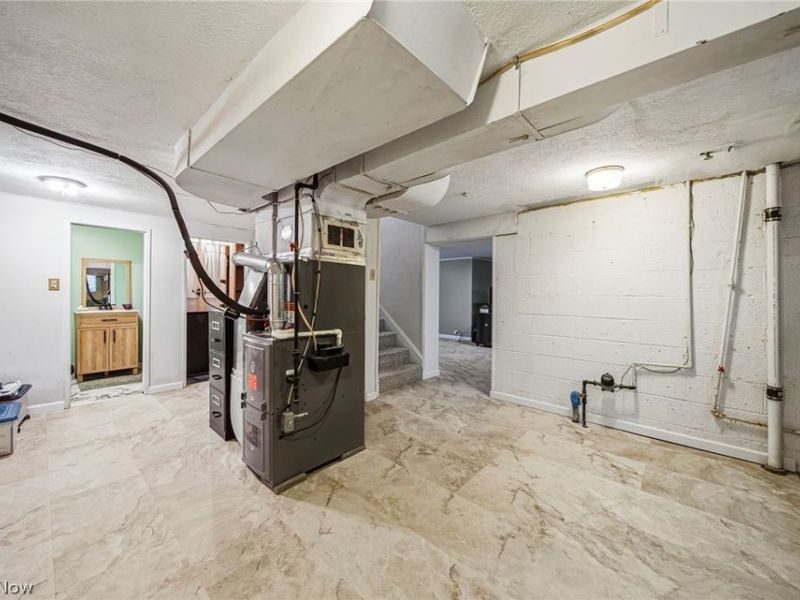 6406 Pelham Drive, Parma, OH 44129 Photo 26