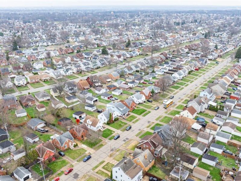 6406 Pelham Drive, Parma, OH 44129 Photo 39