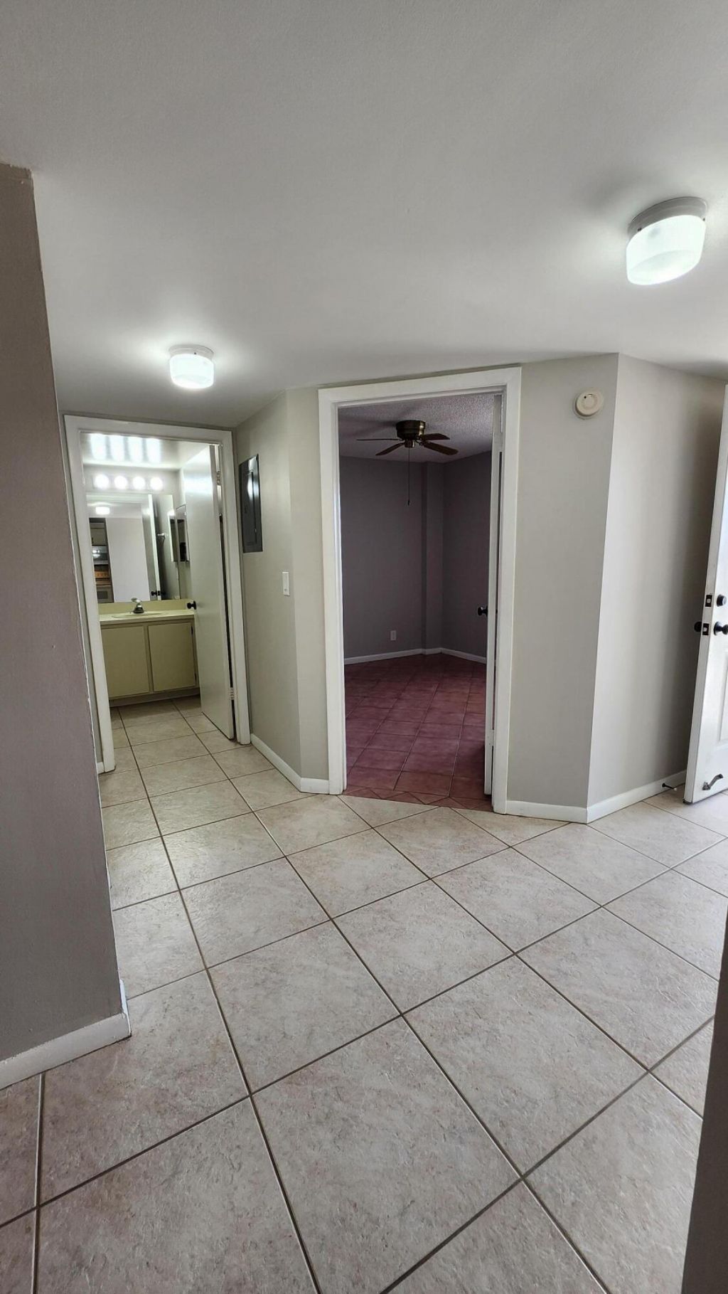 3146 Via Poinciana Via Poinciana, Unit 414, Lake Worth, FL 33467 Photo