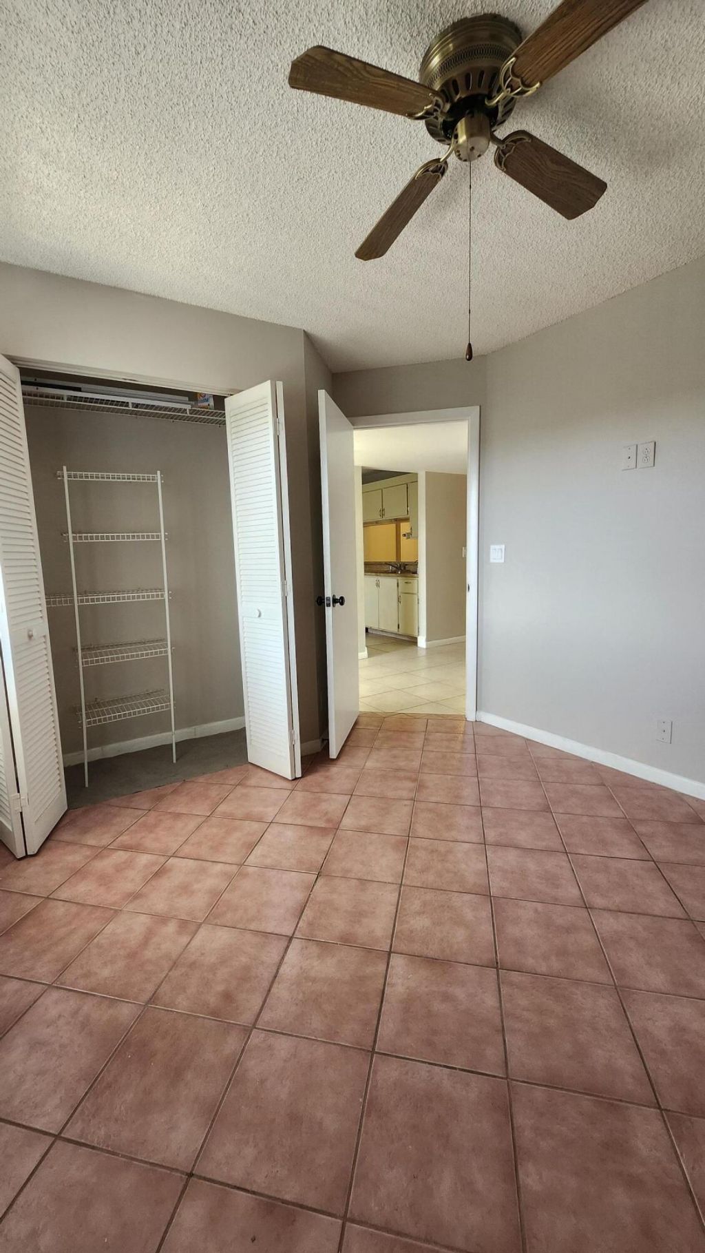 3146 Via Poinciana Via Poinciana, Unit 414, Lake Worth, FL 33467 Photo