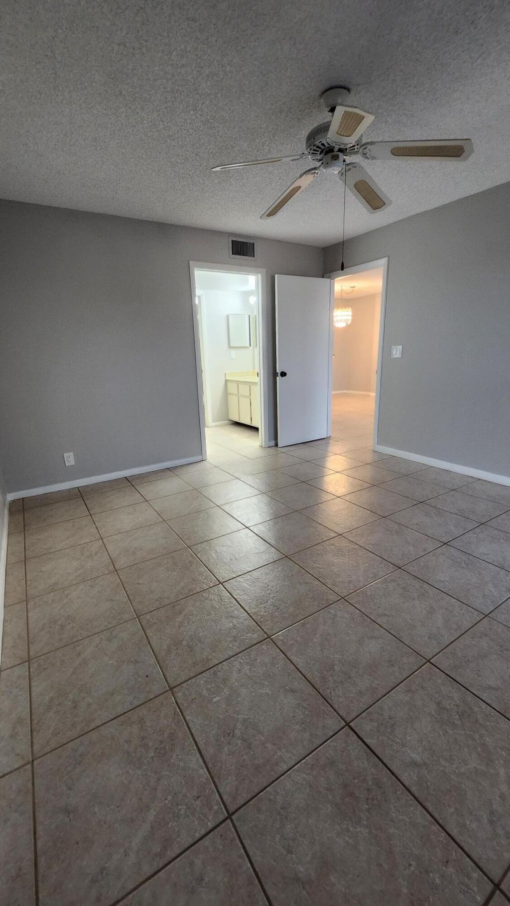 3146 Via Poinciana Via Poinciana, Unit 414, Lake Worth, FL 33467 Photo