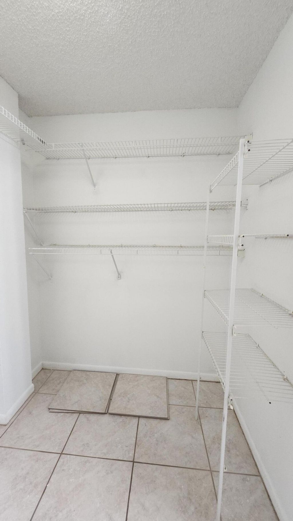 3146 Via Poinciana Via Poinciana, Unit 414, Lake Worth, FL 33467 Photo