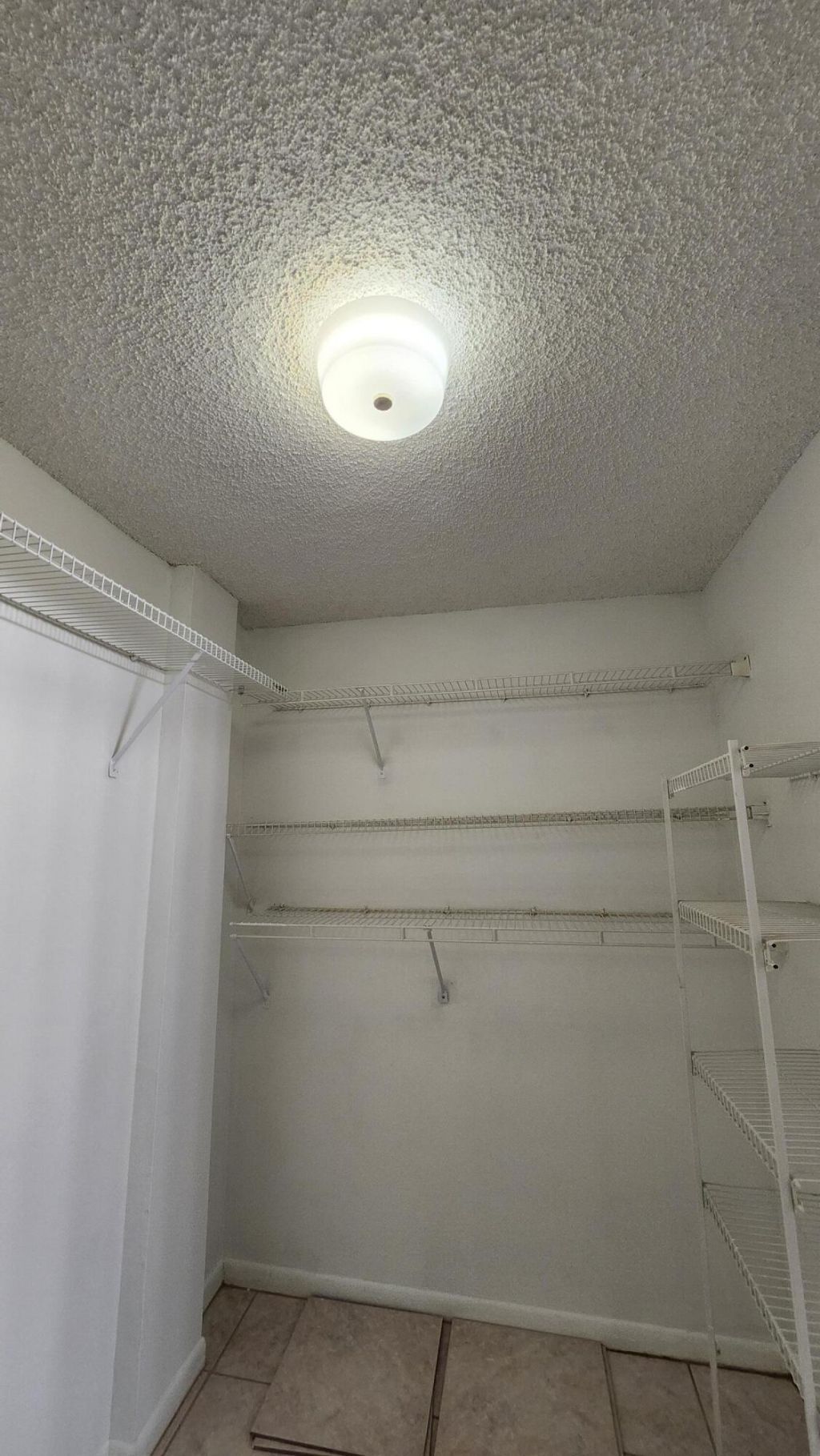 3146 Via Poinciana Via Poinciana, Unit 414, Lake Worth, FL 33467 Photo