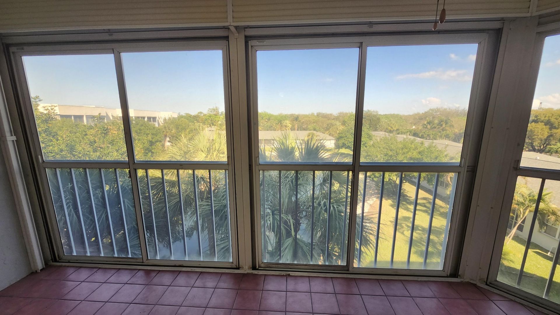 3146 Via Poinciana Via Poinciana, Unit 414, Lake Worth, FL 33467 Photo