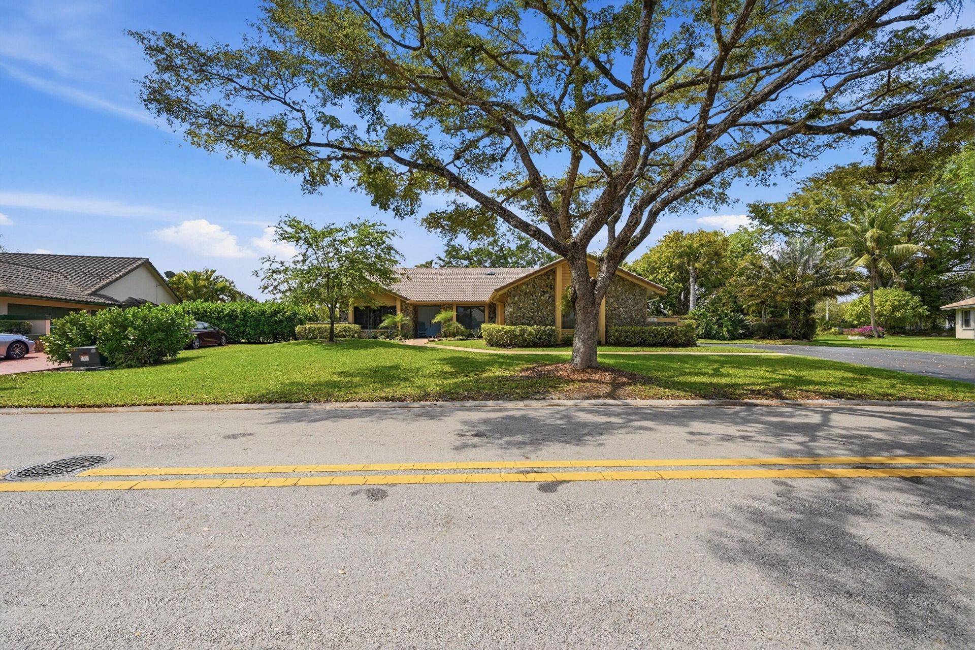 9127 NW 51st Place, Coral Springs, FL 33067 Photo