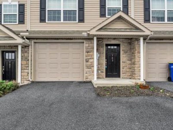 783 GREGS DRIVE, HARRISBURG, PA 17111