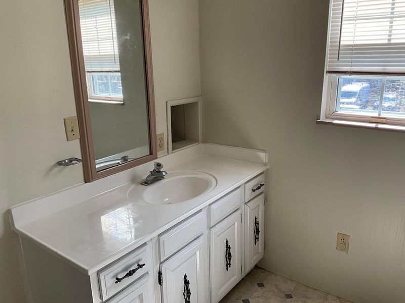 308-310 Reber Avenue , Lancaster, OH 43130 Photo 10