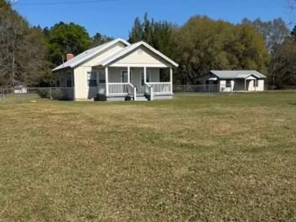 11601 Lily Orchard Road, Moss Point, MS 39562