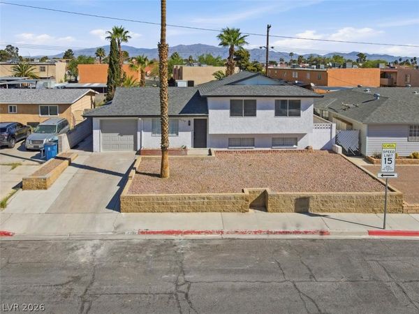 6248 Fargo Avenue , Las Vegas, NV 89107