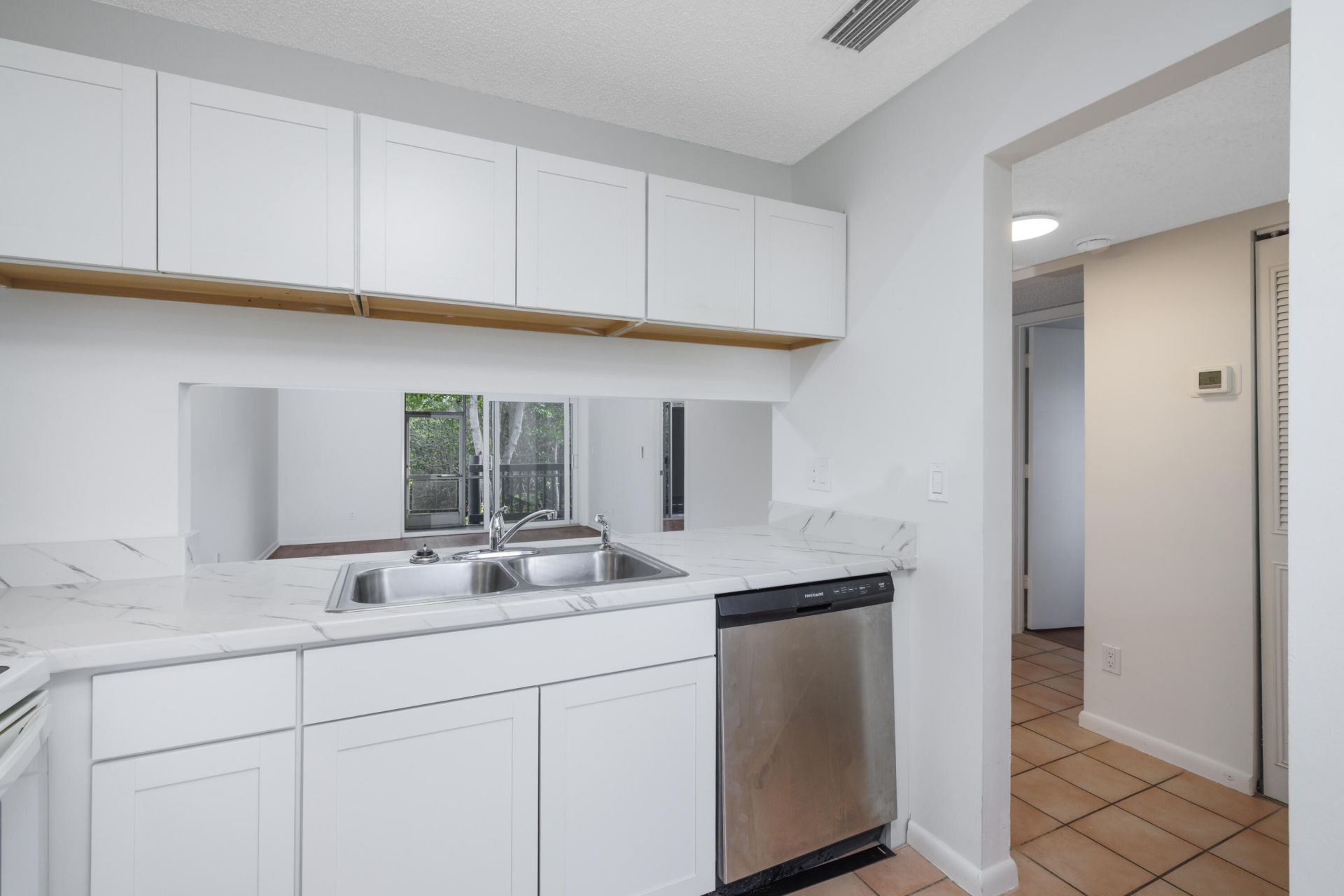 1421 NE 14th Court, Unit Q-19, Jensen Beach, FL 34957 Photo