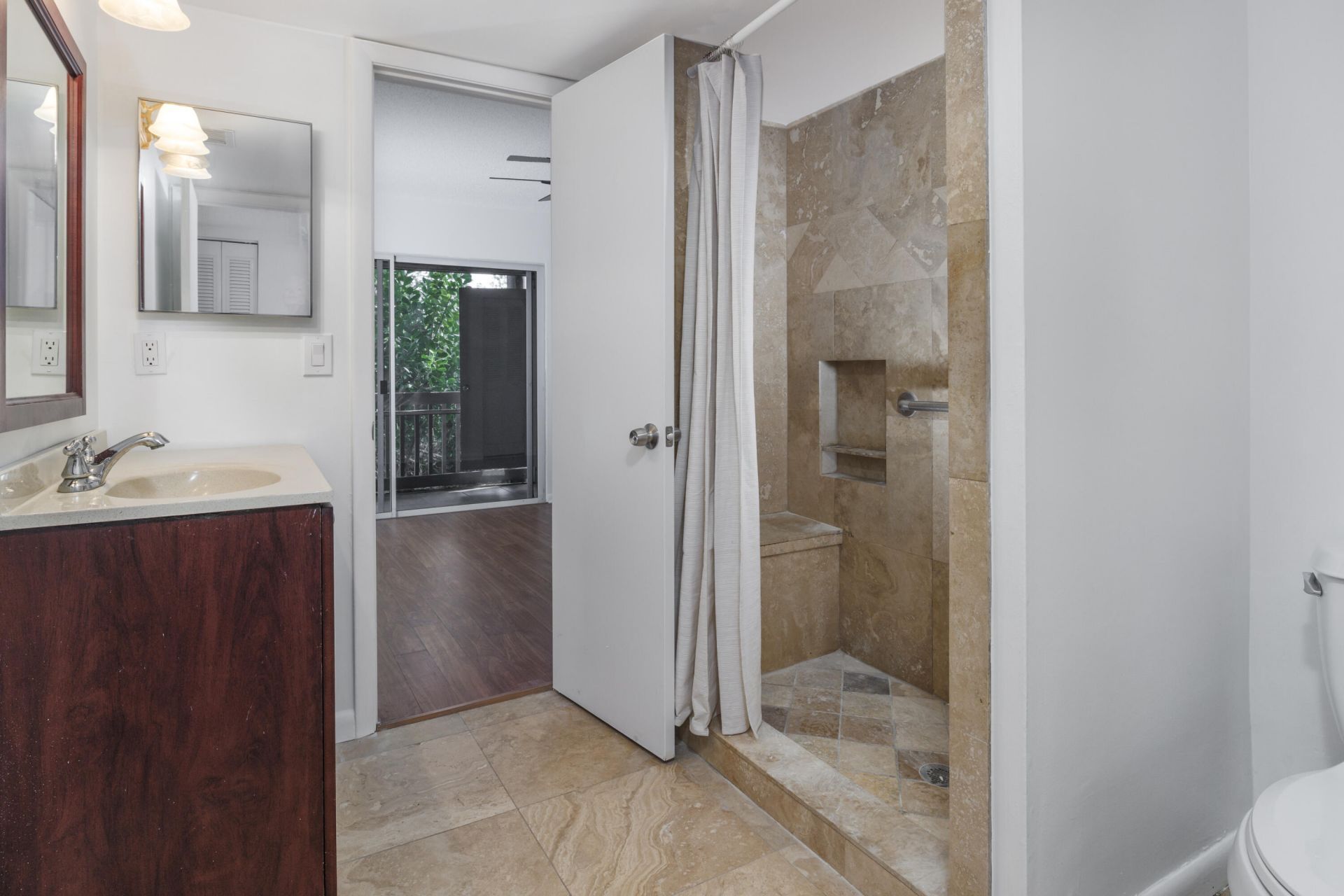 1421 NE 14th Court, Unit Q-19, Jensen Beach, FL 34957 Photo