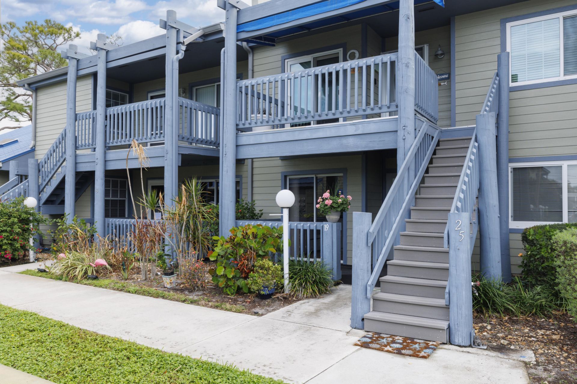 1421 NE 14th Court, Unit Q-19, Jensen Beach, FL 34957 Photo