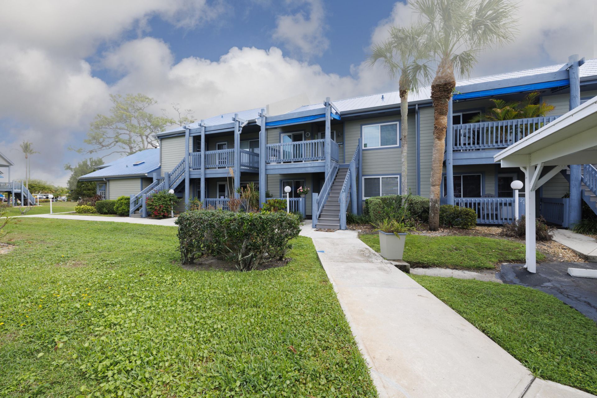 1421 NE 14th Court, Unit Q-19, Jensen Beach, FL 34957 Photo