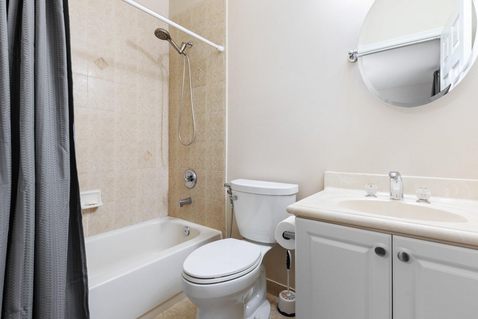 1033 NE 17th Way, Unit 2003, Fort Lauderdale, FL 33304 Photo