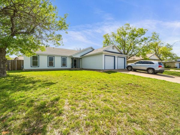 513 TEXAS Ave, Round Rock, TX 78664