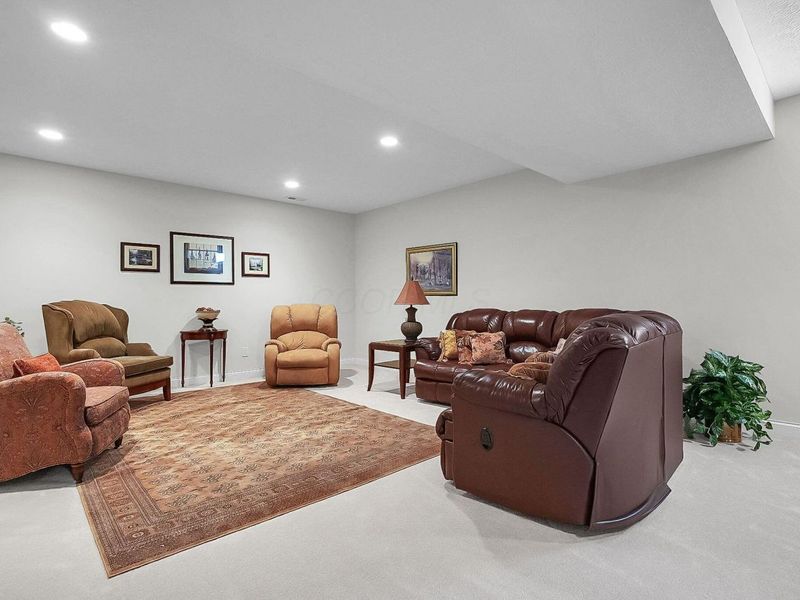 5917 Tournament Drive, Westerville, OH 43082 Photo 28