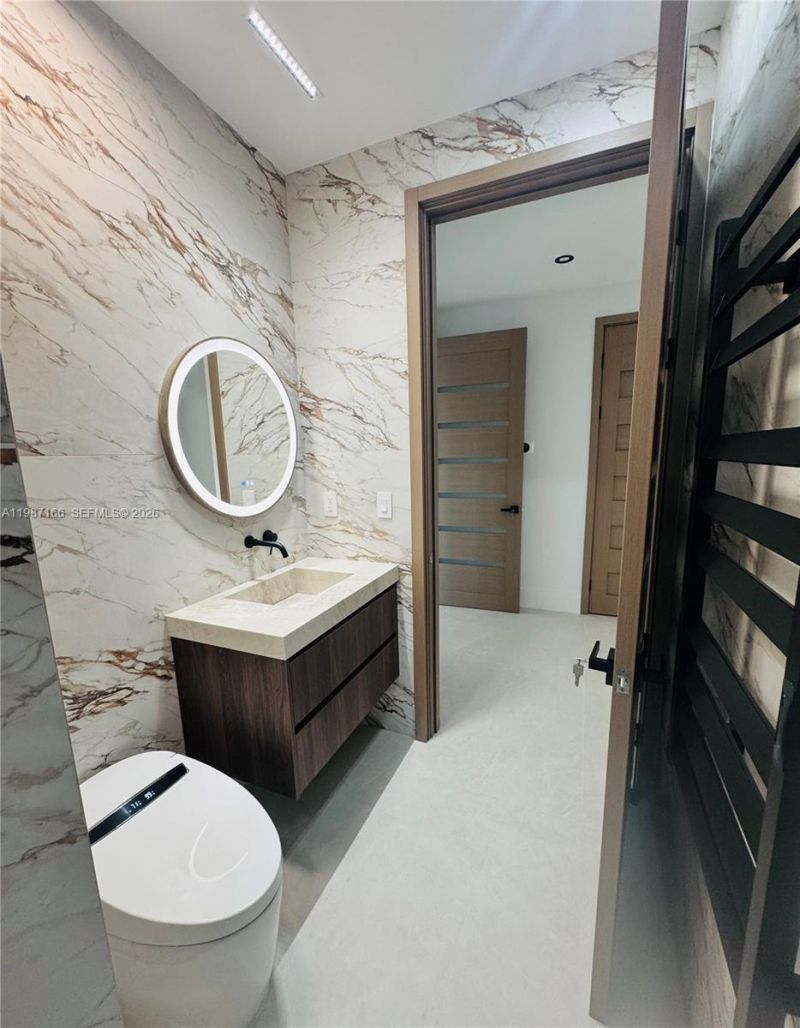 19880 SW 134th Ave , Miami, FL 33177 Photo