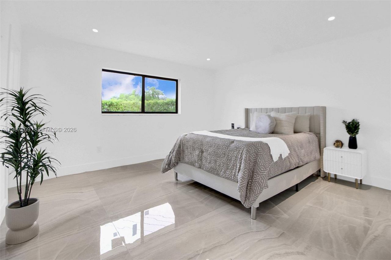 13615 SW 72nd Ter, Miami, FL 33183 Photo