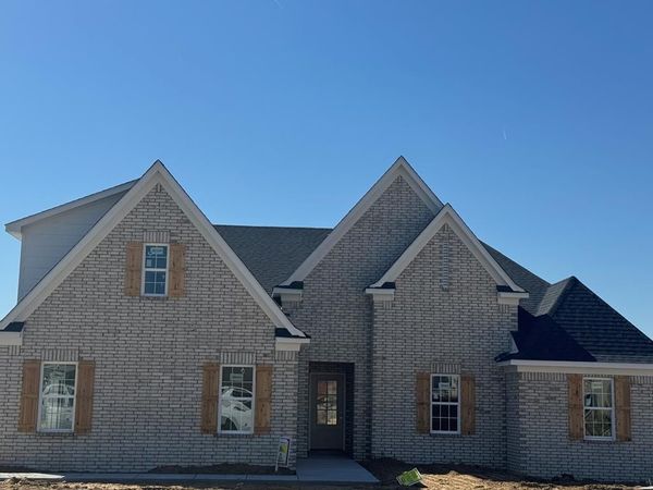 612 N East Lake Drive, Marion, AR 72364